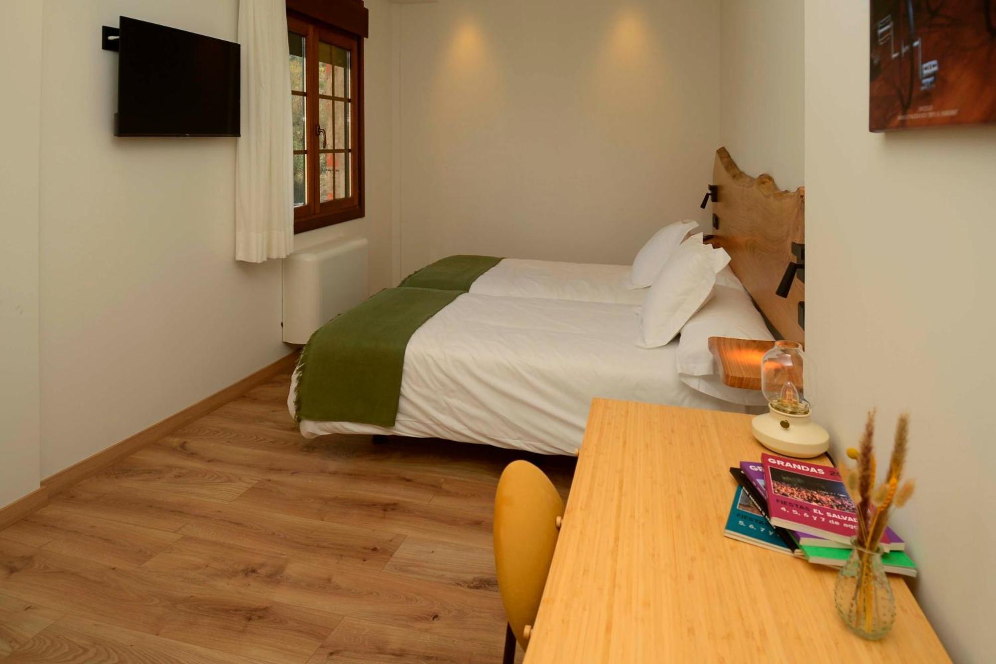 A Reigada Hotel Restaurante Grandas de Salime Eksteriør bilde